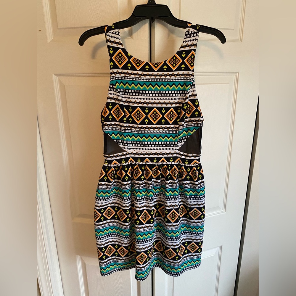 Mamteau Aztec print summer dress black green yellow orange white size L